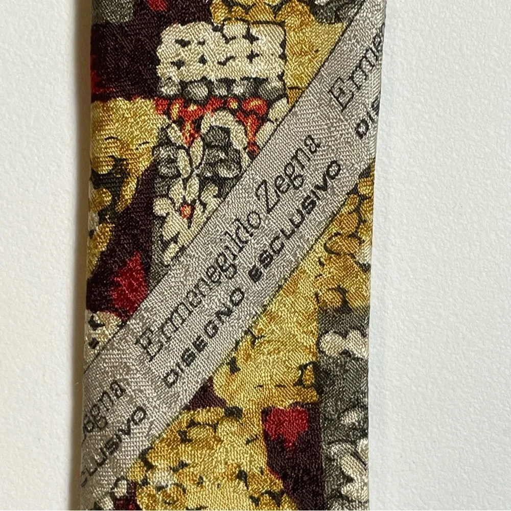 Ermenegildo Zegna Silk Daisy Geometric Luxury Professional Old Money Tie